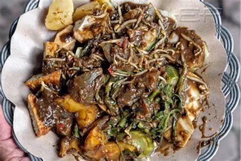 7 Rekomendasi Tempat Makan Rujak Cingur Di Surabaya Jawa Timur Asli