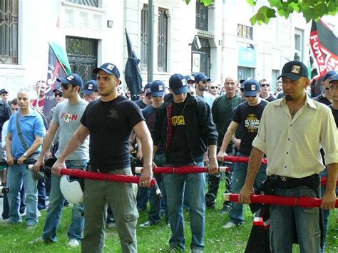 Anpi Di Carate Brianza Milano Fallita La Manifestazione Della Estrema