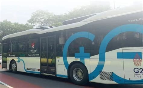 Kemenhub Ungkap Alasan Beri Bantuan 17 Bus Listrik Untuk Kota Surabaya