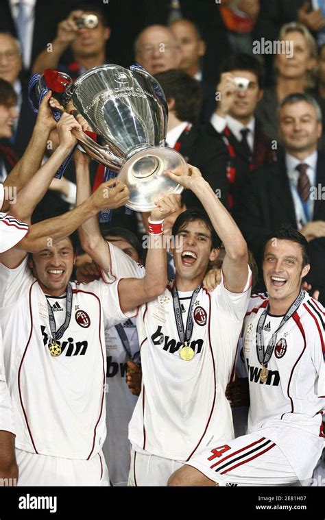 Kaka Ac Milan Champions League Hi Res Stock Photography And Images Alamy