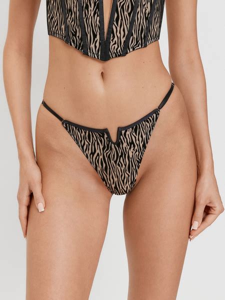 Трусы Женский Infinity Lingerie стринги Трикотаж черный бежевый размер В сеточку Китай