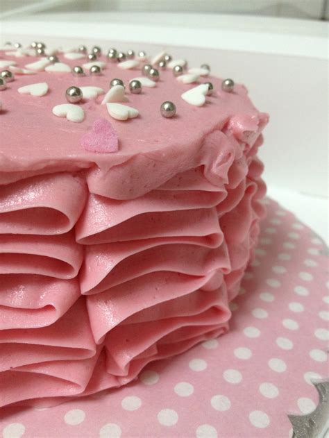 Tarta De Helado De Fresa Y Chocolate Food Desserts Cake