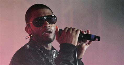 Usher Delivers Show Stopping Super Bowl Halftime Performance