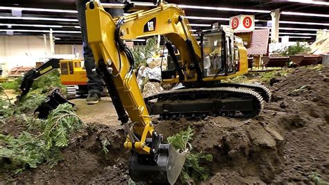 MONSTER RC EXCAVATOR XXXL HUGE RC 1 8 SCALE 155 KG CATERPILLAR CAT 394E