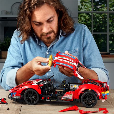 LEGO Technic Ferrari 488 GTE AF Corse 51 42125 Klocki TaniaKsiazka Pl