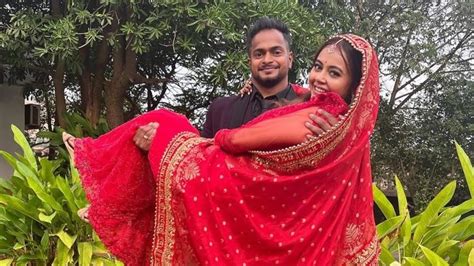 Devoleena Bhattacharjee On Her Low Key Wedding Wasting Money Just To