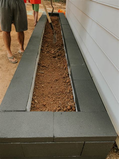 DIY Modern Planter Box THIS MINIMAL HOUSE Landscape Ideas Front