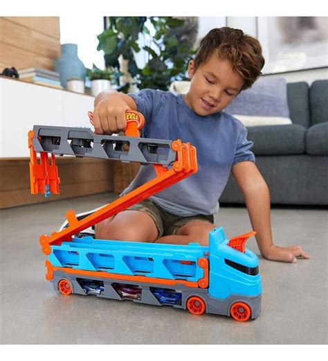 Hot Wheels Sürat Pistli Tır GVG37