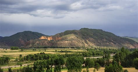 Landscape Of The Gu Chu River Valley Tibet 2012 Like To S Flickr