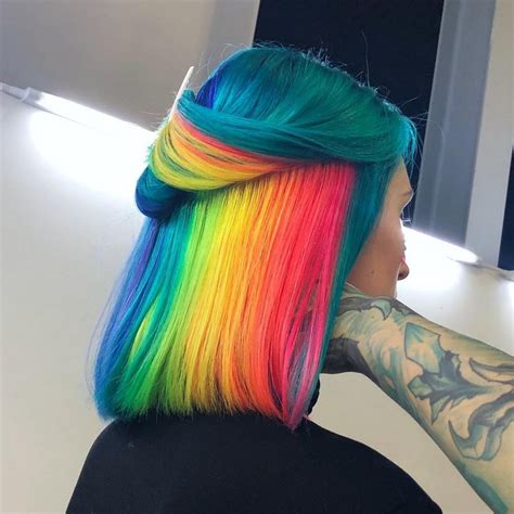 Cheveux Arc En Ciel Caché Comment Adopter La Tendance Hidden Rainbow