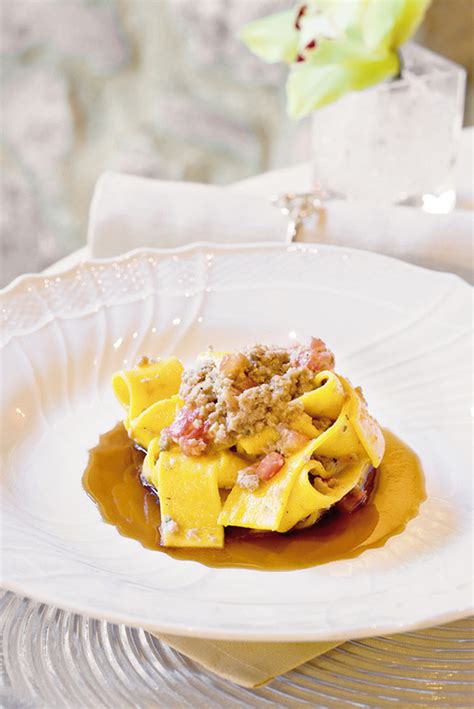 Pappardelle allo zafferano con ragù bianco d agnello