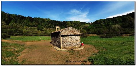 Santa Margarida De Sacot Santa Pau La Garrotxa Cataluny Flickr