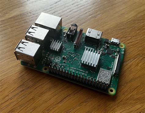 Raspberry Pi 3 B WiFi DualBand Bluetooth Częstochowa Licytacja na