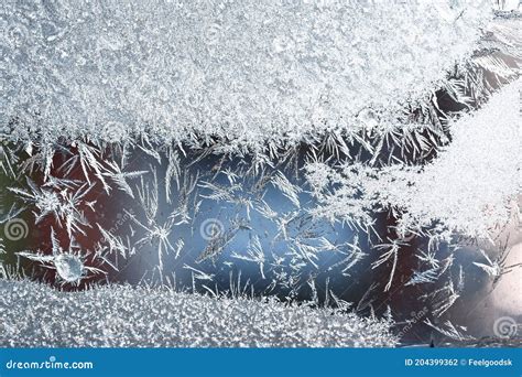 La Caja Azul Del Fondo Abstracto Del Hielo En Las Grietas En La