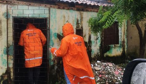 Mais De 10 Ocorrências São Registradas Em Virtude Da Chuva Em Aracaju