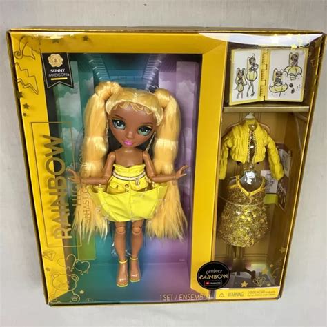 Rainbow High Fantastic Fashion Sunny Madison Yellow Doll With