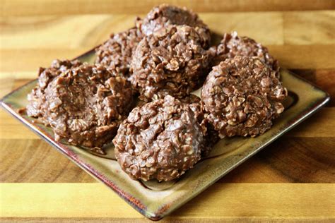 Easy No Bake Chocolate Oatmeal Cookies Recipe