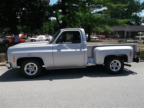 1977 Chevy Stepside Truck