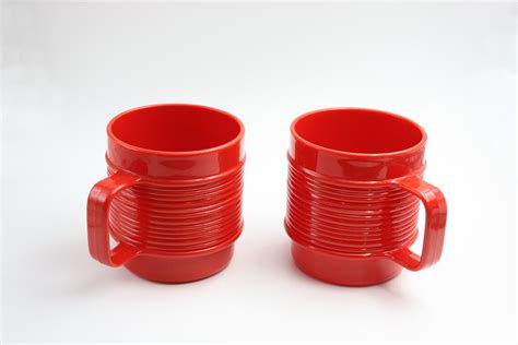 Vintage Red Mugs Stackable Rubbermaid Red Melamine Cups Etsy