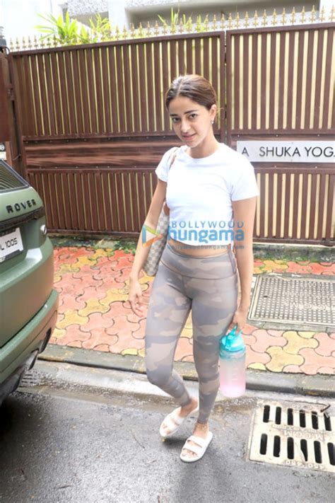 Photos Ananya Panday Snapped Outside Her Yoga Class In Bandra