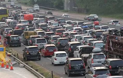 Hindari Macet Saat Mudik Ini Jadwal Lengkap One Way Contraflow Dan