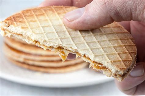 Homemade stroopwafels | Ohmydish