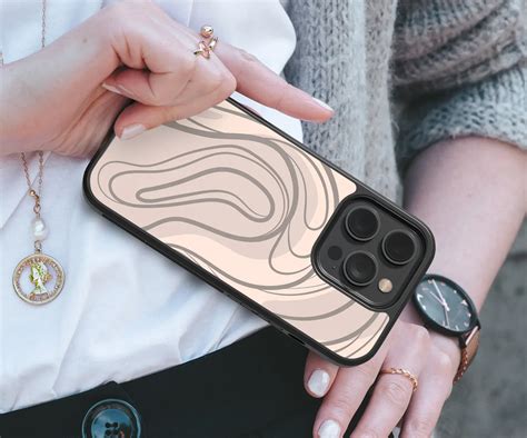 Nude Swirl Iphone Case Caseface