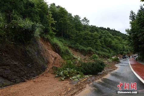 中国南方遭暴雨袭击 多地出现洪涝组图 国际在线