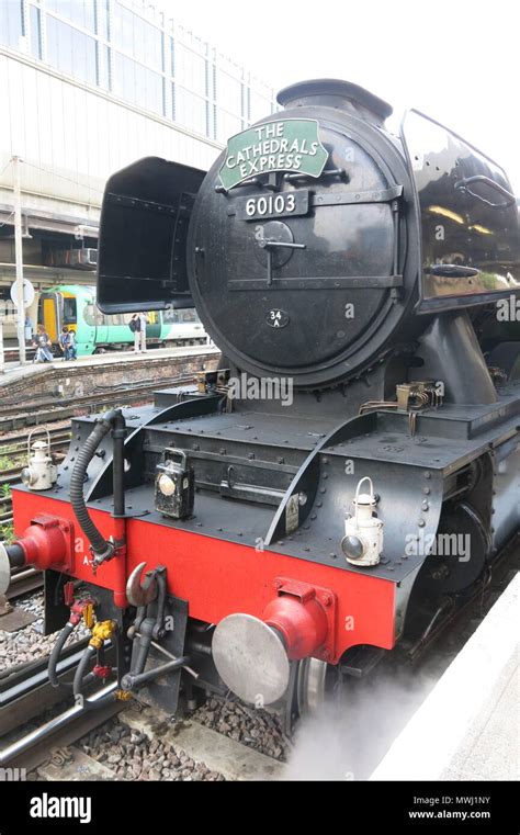 Front view of locomotive 60103, the infamous Flying Scotsman whilst ...