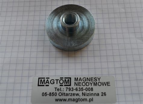 Uchwyt Magnetyczny UM D 40 Z Magnesem Neodymowym M10