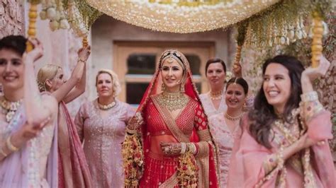 Katrina Kaif Shares Pictures Of Her Bridal Entry | Katrina Kaif Shares ...