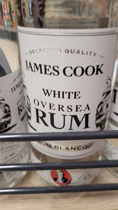 James Cook White Oversea Rum Alkowiki