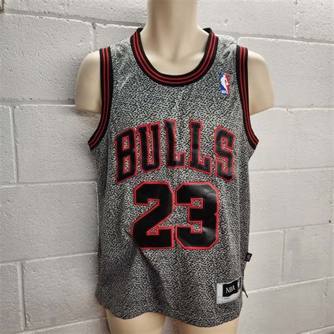 Jordan Bulls Jersey (s)