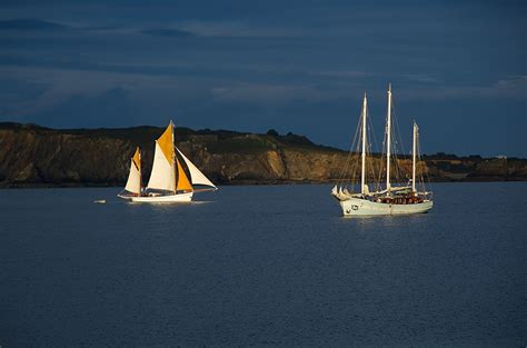 Fondos De Pantalla Mar De Vela Barco Naturaleza Descargar Imagenes