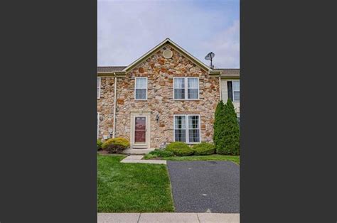 4387 Apple Blossom Dr Upper Saucon Twp Pa 18034 8521 Mls 737307