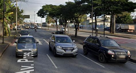 Acidente Envolvendo Duas Motos Na Avenida Ant Nio Carlos Mobilidade Bh