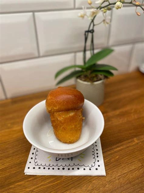 Babà Italian Cake Gardasee Inside