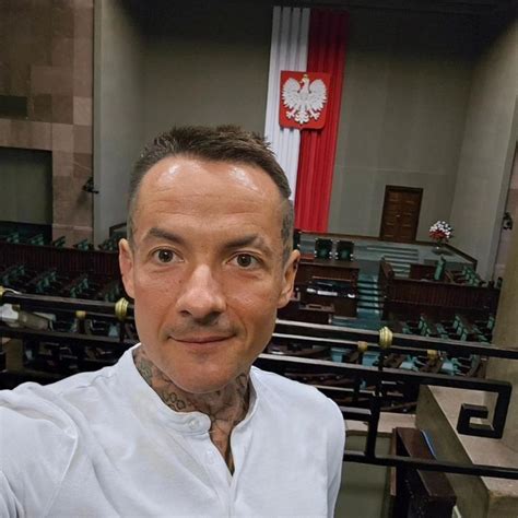 Poseł Marcin Józefaciuk jest gejem Podobają mi się mężczyźni