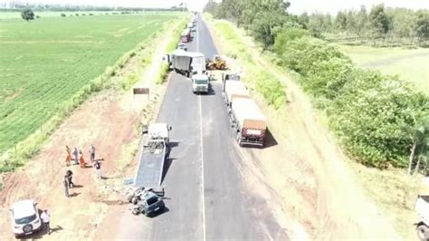 Motorista morre após bater carro em carreta na região