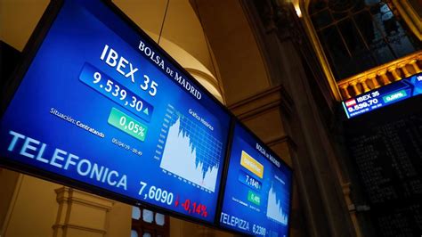 Ibex 35 El Selectivo Sube Un 0 38 Abre Al Alza Y Rebasa Los 9 500