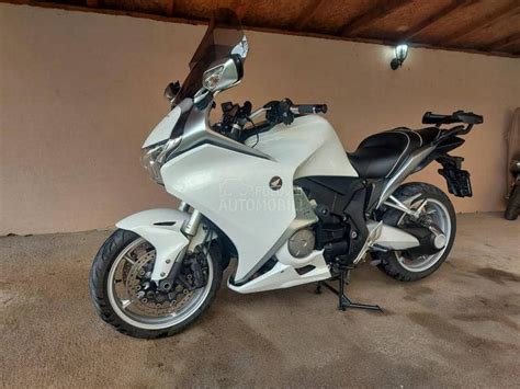 Polovni Honda Vfr Dtc God Polovni Automobili Srbija Vranje