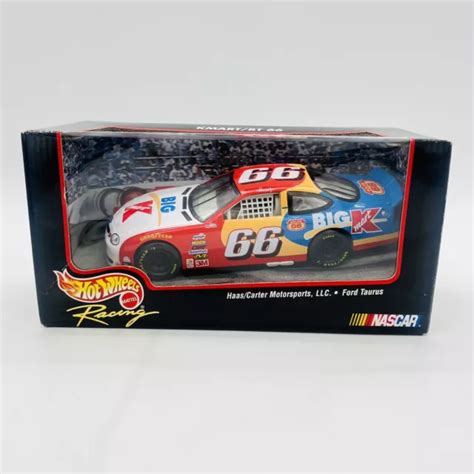 HOT WHEELS RACING Darrell Waltrip NASCAR KMart Rt Ford Taurus voiture moulée sous pression