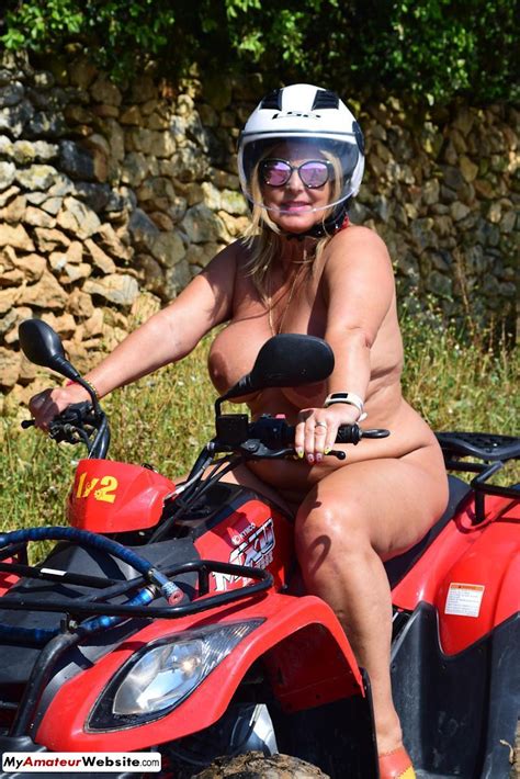 Nudechrissy Naked Quad Biking Picture Gallery