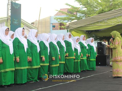 PELANTIKAN PENGURUS CABANG MUSLIMAT NU TULUNGAGUNG MASA BAKTI 2022 2027