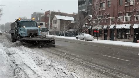 Take A Look At Severe Snowstorm Affecting The Entire Chicago Area On