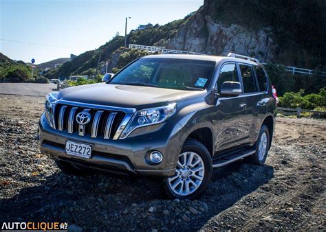 2015 Toyota Land Cruiser Prado VX 2 8 2 2 Ton Corner Carver