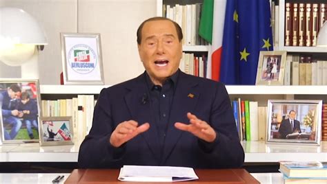 Manovra Berlusconi Chiede Di Aumentare Le Pensioni Minime A Euro