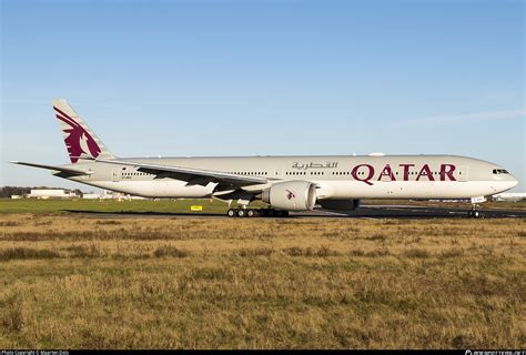 A Beh Qatar Airways Boeing Dzer Photo By Maarten Dols Id