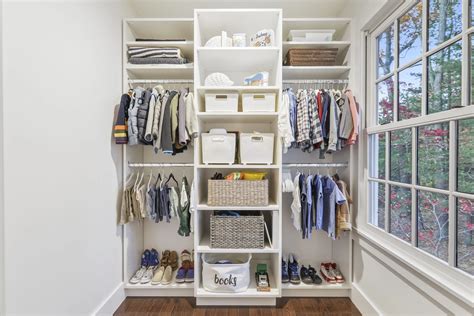 Things to Consider When Designing a Walk-in Closet - Closettec