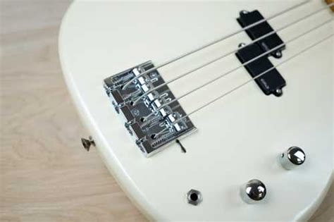 1990 Squier Frost White Emg Pickups W Bag Maple Guitars Bass A Flash Flood Of Gear